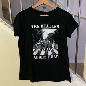 ⚡️⚡️⚡️3 for $50 The Beatles Shirt “Abbey Road”